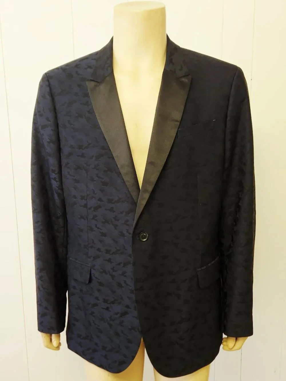 men's dinner jacket 46R J Ferrar black blue camoflage